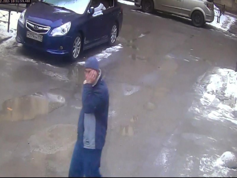 Петербургская полиция объявила в розыск маньяка с канцелярским ножом (фото) - фото 1 Петербургская полиция объявила в розыск маньяка с канцелярским ножом (фото) - фото 1
