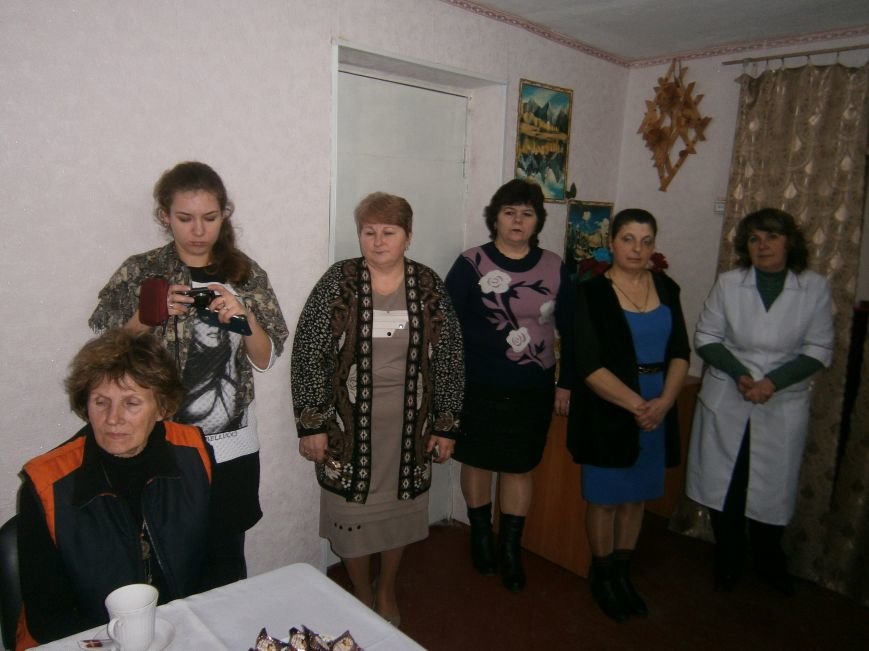 С подопечными Димитровского терцентра социального обслуживания встр... С подопечными Димитровского терцентра социального обслуживания встретились медики (фото) - фото 2