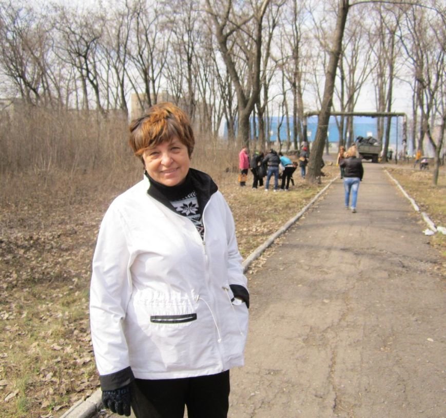 Полтысячи человек вышли на уборку Красноармейска (ФОТО, ВИ..., фото-12 Полтысячи человек вышли на уборку Красноармейска (ФОТО, ВИДЕО), фото-12