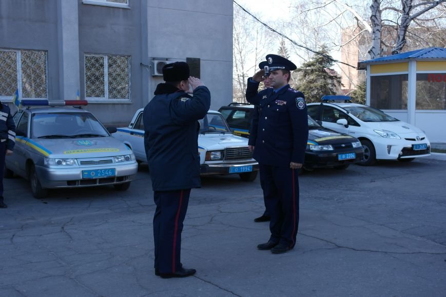 В Красноармейске показательный развод горотдела милиции станет трад... В Красноармейске показательный развод горотдела милиции станет традиционным (ФОТО, ВИДЕО) (фото) - фото 2