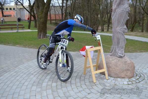 Фотофакт: в Гродно прошел открытый кубок по спортивному ориентированию (фото) - фото 1 Фотофакт: в Гродно прошел открытый кубок по спортивному ориентированию (фото) - фото 1