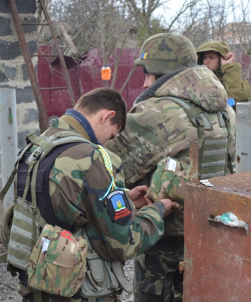 Патриоты Доброполья несли вахту на линии АТО совместно с одним из б... Патриоты Доброполья несли вахту на линии АТО совместно с одним из батальонов специального назначения (фото) - фото 1