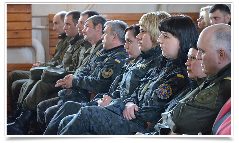 В Славянске выступил ансамбль из Львова, при поддержке батальона «Січ» (видео) (фото) - фото 3 В Славянске выступил ансамбль из Львова, при поддержке батальона «Січ» (видео) (фото) - фото 3