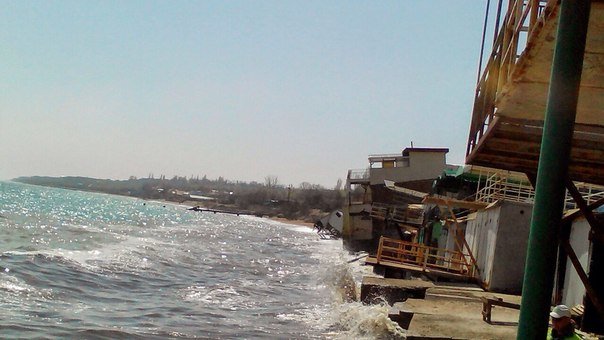 Куреней в Ильичевске больше нет. Что случилось с любимым местом отдыха (ВИДЕО) (фото) - фото 1 Куреней в Ильичевске больше нет. Что случилось с любимым местом отдыха (ВИДЕО) (фото) - фото 1