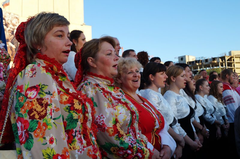В Белгороде спел хор из 700 исполнителей (фото) - фото 1