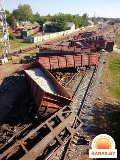 Товарный состав сошел с рельсов в Светлогорске (фото) (фото) - фото 6 Товарный состав сошел с рельсов в Светлогорске (фото) (фото) - фото 6