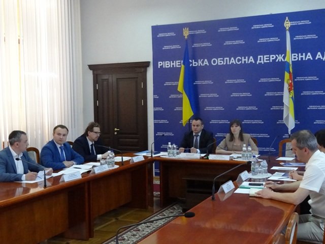 Рівненщину відвідала Міністр Ганна Онищенко (+ФОТО) (фото) - фото 5 Рівненщину відвідала Міністр Ганна Онищенко (+ФОТО) (фото) - фото 5