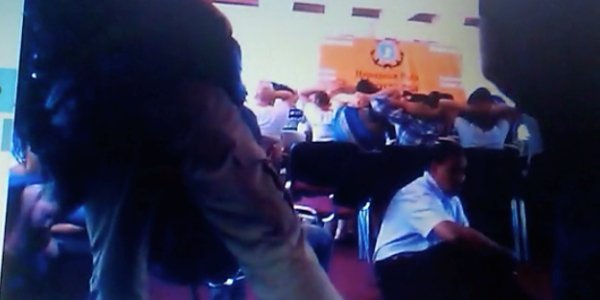 В Николаеве спецназ задержал 47 человек, собравшихся создать «народ... В Николаеве спецназ задержал 47 человек, собравшихся создать «народную николаевскую республику» (ФОТО) (фото) - фото 2