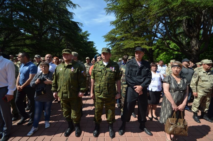 Защита крыма. Ополченцы Крыма с медалями. Отряд 4 ополчения Крыма. Миротворец с Солнечногорское ополченцы защищали Крым.