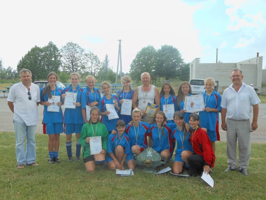 Команда ДЮСШ Бердичева виграла Чемпіонат Житомирської області серед жіночих команд (фото) - фото 1