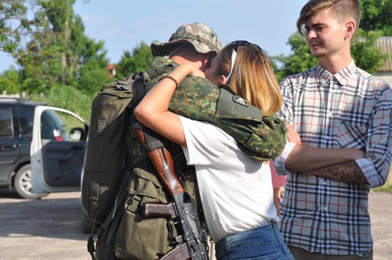 Николаевщина отправила на Донбасс бойцов спецназа (ФОТОРЕПОРТАЖ) (ф... Николаевщина отправила на Донбасс бойцов спецназа (ФОТОРЕПОРТАЖ) (фото) - фото 4