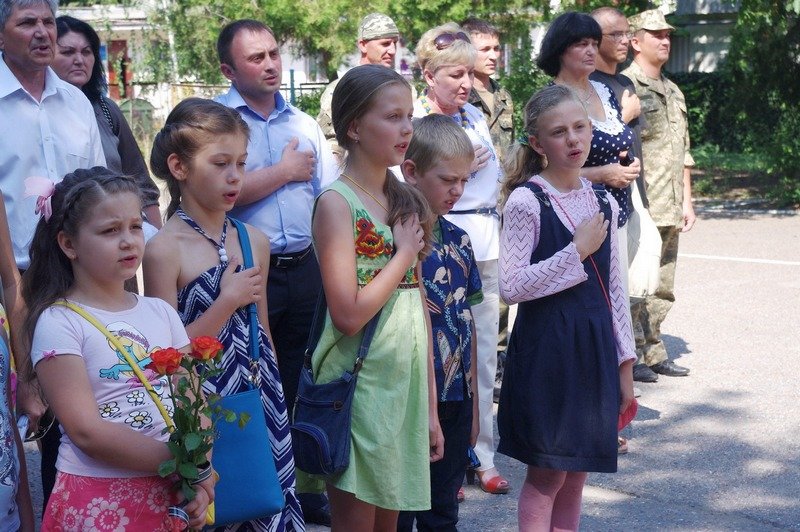 Под Одессой открыли мемориальную доску защитнику Родины (ФОТО) (фото) - фото 1 Под Одессой открыли мемориальную доску защитнику Родины (ФОТО) (фото) - фото 1