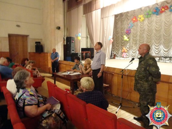 Жители с.Красное Красноармейского района обсудили проблемные вопрос... Жители с.Красное Красноармейского района обсудили проблемные вопросы своей громады (фото) - фото 2