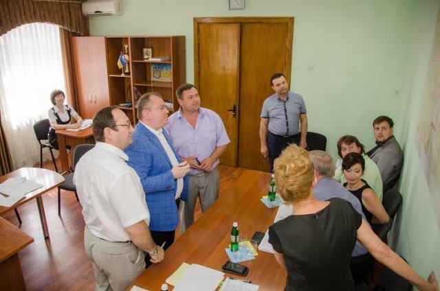 В Павлоград с выездным приемом в райгосадминистрацию приезж..., фото-1 В Павлоград с выездным приемом в райгосадминистрацию приезжал губернатор области, фото-1