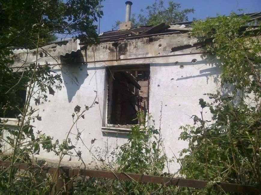 Армия волонтеров Красноармейска продолжает выполнять свою миссию -... Армия волонтеров Красноармейска продолжает выполнять свою миссию - помогать людям, живущим в зоне АТО (фото) - фото 3
