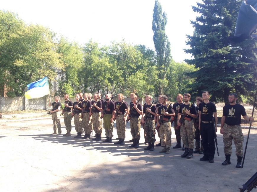 В Красноармейске приняли присягу новобранцы отдельной роты «Карпатська Січ» (фото) - фото 4 В Красноармейске приняли присягу новобранцы отдельной роты «Карпатська Січ» (фото) - фото 4