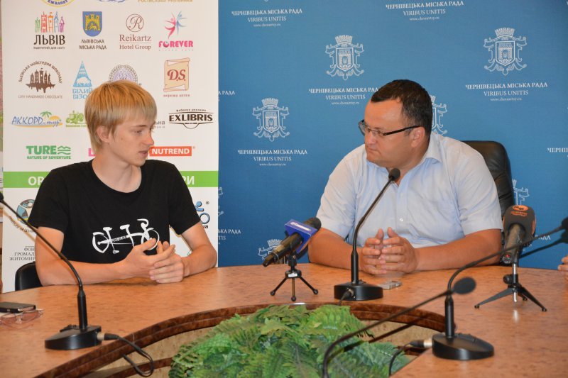 Чернівці відвідали учасники велопробігу «Бачу! Можу! Допомо..., фото-2 Чернівці відвідали учасники велопробігу «Бачу! Можу! Допоможу!», фото-2