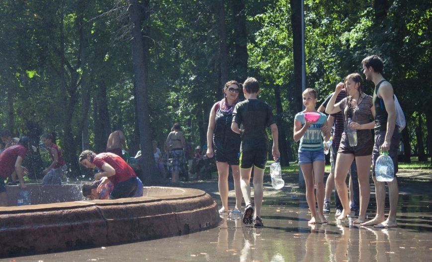 «Водная битва 2015» прошла в Пскове (фото) - фото 1 «Водная битва 2015» прошла в Пскове (фото) - фото 1