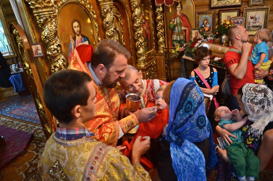 В Полтаві відсвяткували Медовий Спас. Фото, фото-2 В Полтаві відсвяткували Медовий Спас. Фото, фото-2