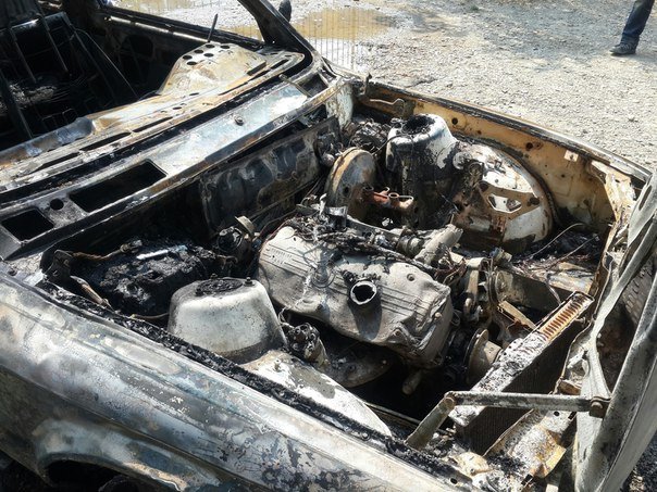 Загорілась авітвка на станції Добробут у Чернівцях (фото) - фото 1 Загорілась авітвка на станції Добробут у Чернівцях (фото) - фото 1