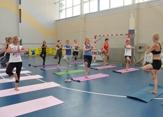 Полтавські працівниці міліції розкрили секрет гарної фізичної форми... Полтавські працівниці міліції розкрили секрет гарної фізичної форми. Фото (фото) - фото 4