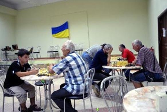 Спортсмены-инвалиды Красноармейска успешно показали себя в чемпионате по шахматам и шашкам-100 (фото) - фото 1 Спортсмены-инвалиды Красноармейска успешно показали себя в чемпионате по шахматам и шашкам-100 (фото) - фото 1
