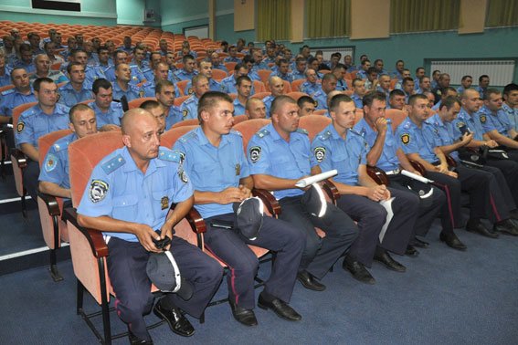 В Полтаві вручили 127 посвідчень учасника бойових дій працівникам УМВС. Фото (фото) - фото 1 В Полтаві вручили 127 посвідчень учасника бойових дій працівникам УМВС. Фото (фото) - фото 1
