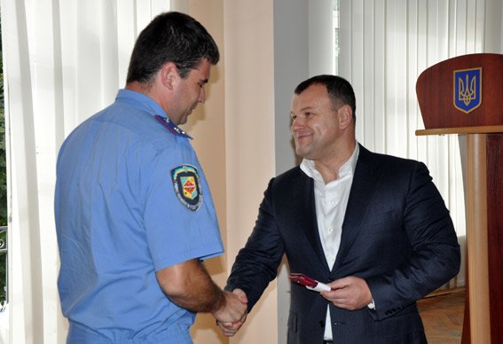 Полтавські міліціонери повернули державі 490 млн збитків, завданих в результаті економічних злочинів (фото) - фото 2 Полтавські міліціонери повернули державі 490 млн збитків, завданих в результаті економічних злочинів (фото) - фото 2