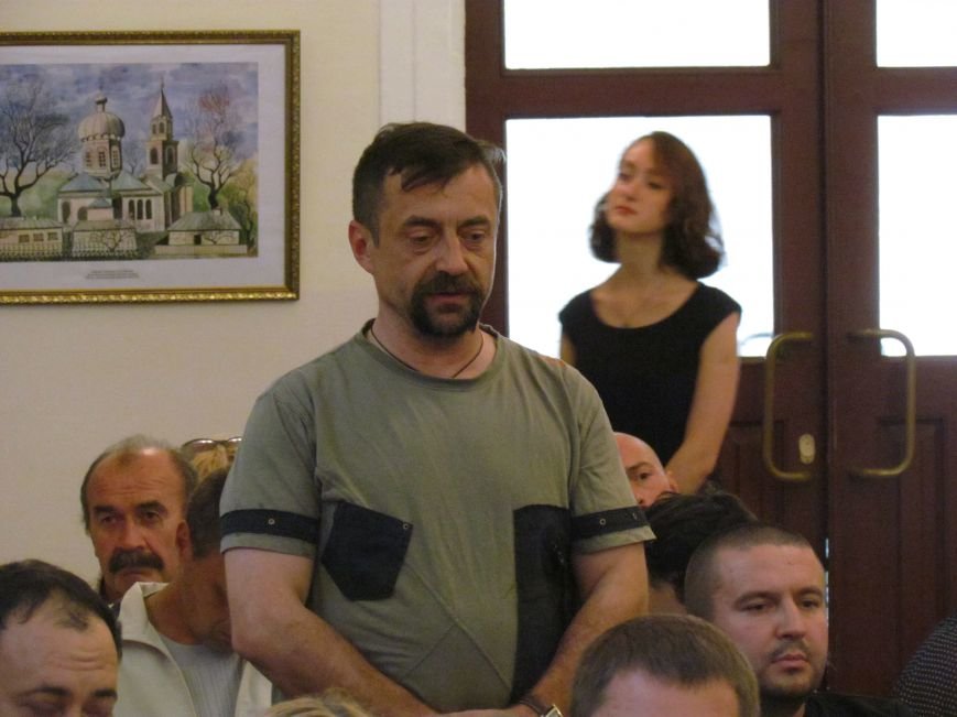 В Мариуполе нацгвардейцы бились со спецназовцами милиции за..., фото-1 В Мариуполе нацгвардейцы бились со спецназовцами милиции за обиженную бабушку (ФОТО), фото-1