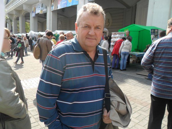 Відвідувачі Форуму видавців зізналися, що купують та скільки витрачають на це коштів (фото) - фото 4 Відвідувачі Форуму видавців зізналися, що купують та скільки витрачають на це коштів (фото) - фото 4