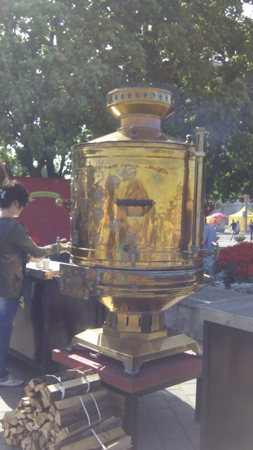 Днепропетровские байкеры собрались у самовара на Фестивальном прича... Днепропетровские байкеры собрались у самовара на Фестивальном причале (ФОТО) (фото) - фото 1