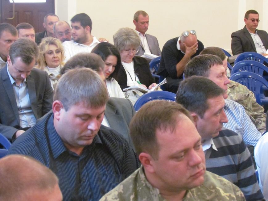 Батальону «Донбасс» помогут мариупольские дровосеки (ФОТО), фото-3 Батальону «Донбасс» помогут мариупольские дровосеки (ФОТО), фото-3