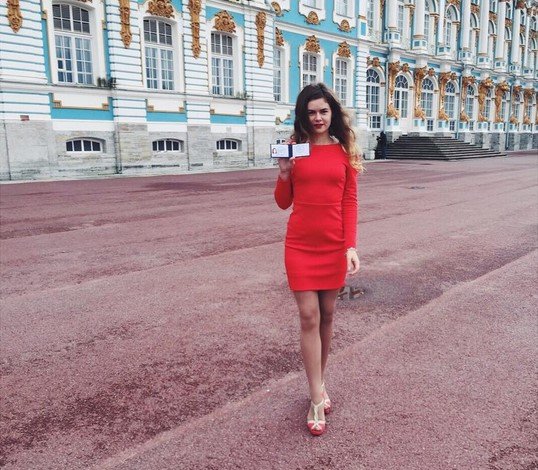 Сфотографироваться со студенческим на фоне Екатерининского дворца смогли первокурсники 2015 года, фото-3