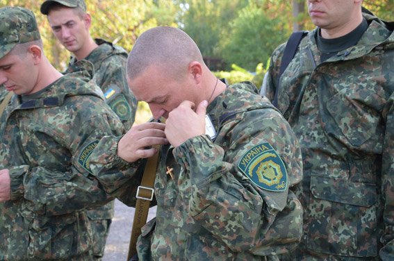 Николаевские милиционеры отправились на Донбасс (ФОТО) (фото) - фот... Николаевские милиционеры отправились на Донбасс (ФОТО) (фото) - фото 5