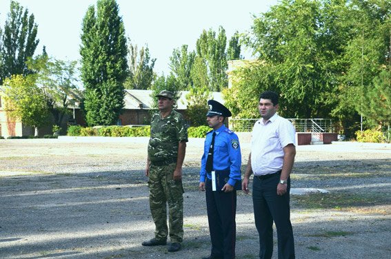 Николаевские милиционеры отправились на Донбасс (ФОТО) (фото) - фот... Николаевские милиционеры отправились на Донбасс (ФОТО) (фото) - фото 2
