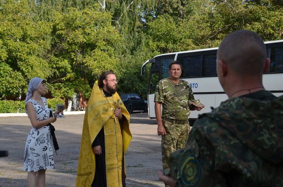Николаевские милиционеры отправились на Донбасс (ФОТО) (фото) - фот... Николаевские милиционеры отправились на Донбасс (ФОТО) (фото) - фото 3