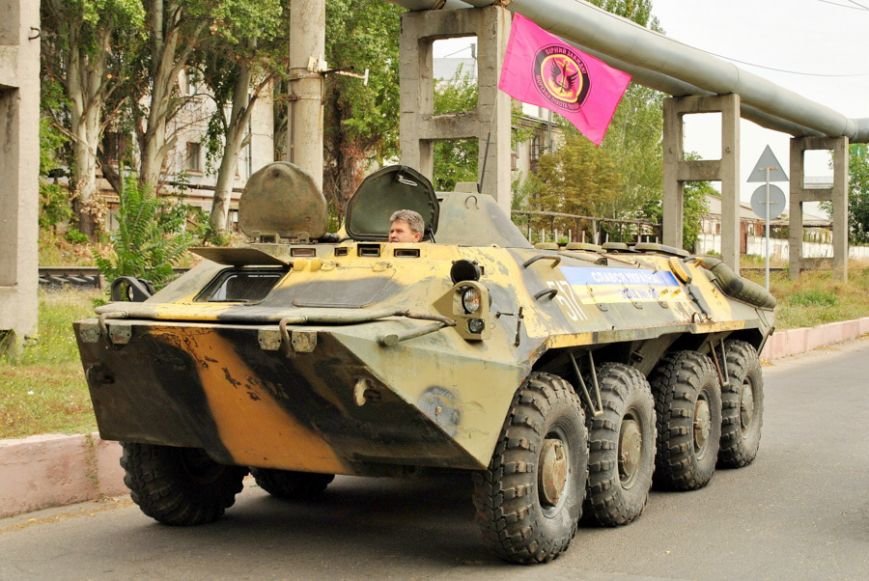 В Николаеве школьники собрали 20 тысяч гривен на ремонт БТРа (ФОТО)... В Николаеве школьники собрали 20 тысяч гривен на ремонт БТРа (ФОТО) (фото) - фото 4