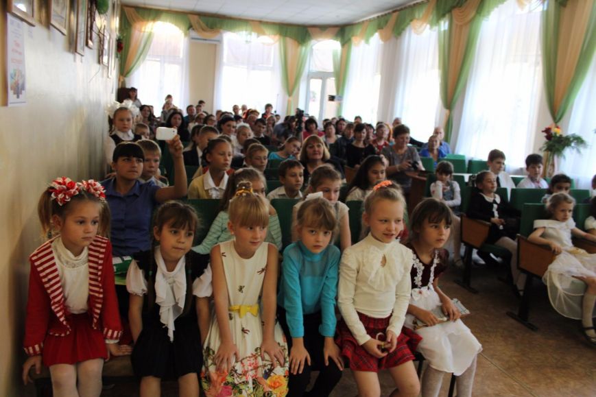 Праздник первоклассника в Школе искусств Артемовска-Бахмута (фото)... Праздник первоклассника в Школе искусств Артемовска-Бахмута (фото) - фото 1