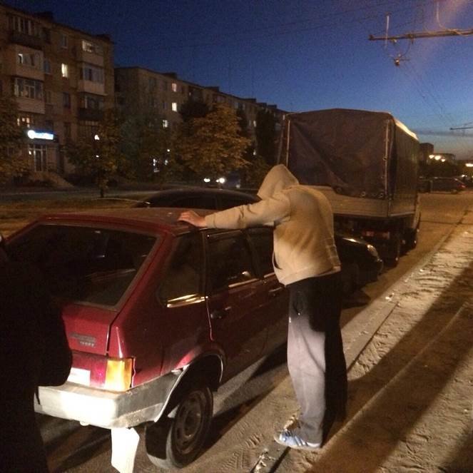 В Северодонецке задержан оперуполномоченный с сообщником, бравшие в... В Северодонецке задержан оперуполномоченный с сообщником, бравшие взятки с правонарушителей (ФОТО) (фото) - фото 4