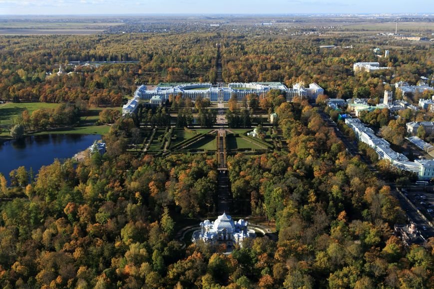 Зеленый город пушкинский. Город Пушкин Ленинградской области. Город Пушкин - Царское село\ Ленинградской области. Царское село Пушкино Ленинградская область. Город Пушкин с высоты птичьего полета.