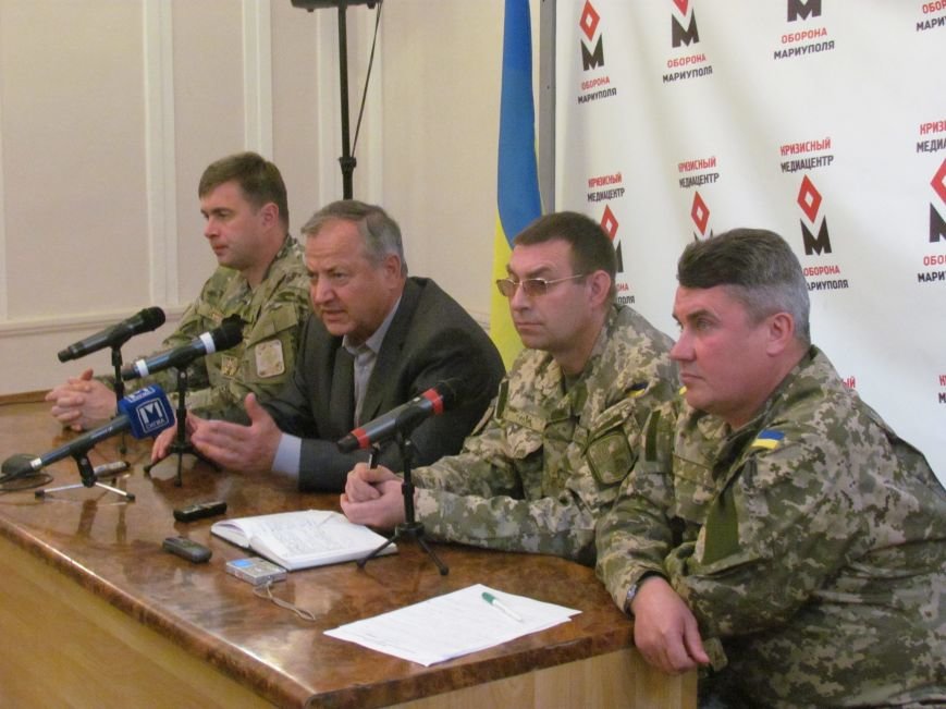 Общественники сообщили мэру Мариуполя об факте нарушения за..., фото-1 Общественники сообщили мэру Мариуполя об факте нарушения закона со стороны избиркома и обвинили милицию в противодействии законности (ФОТО), фото-1