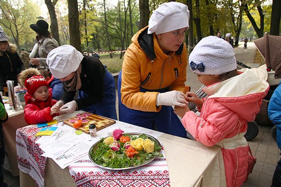Всеукраїнська акція «Місто професій» пройшла для юних хмельничан (Фото) (фото) - фото 1