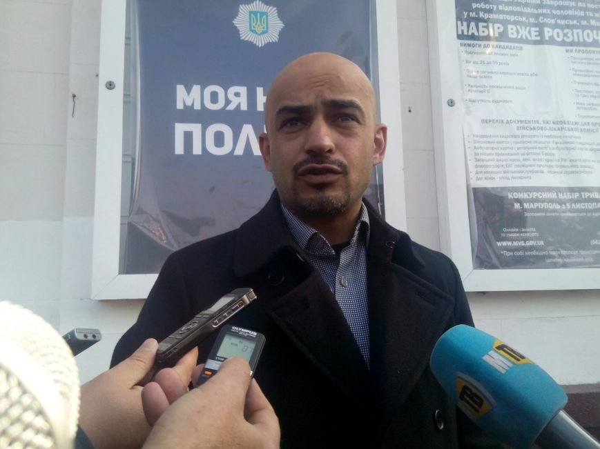 Мариупольцы пошли в полицию ради высокой зарплаты и детской мечты (... Мариупольцы пошли в полицию ради высокой зарплаты и детской мечты (ВИДЕО) (фото) - фото 2