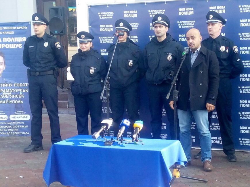 Мариупольцы пошли в полицию ради высокой зарплаты и детской мечты (... Мариупольцы пошли в полицию ради высокой зарплаты и детской мечты (ВИДЕО) (фото) - фото 3