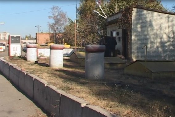 У Полтаві функціонувала нелегальна газова заправка (фото) - фото 3 У Полтаві функціонувала нелегальна газова заправка (фото) - фото 3