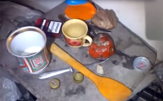 Полтавські правоохоронці викрили наркопритон в центральній частині... Полтавські правоохоронці викрили наркопритон в центральній частині міста (фото) - фото 1