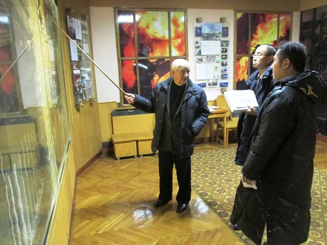 Журналісти із Японії завітали у житомирський музей цивільного захисту населення (фото) - фото 1