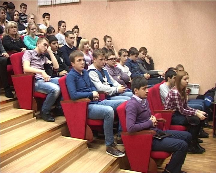В Армавире прошел круглый стол «Экстремизм в молодежной среде» (фото) - фото 1 В Армавире прошел круглый стол «Экстремизм в молодежной среде» (фото) - фото 1