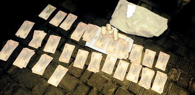 Посадовця сільради на Львівщині затримали під час отримання хабара у розмірі 580 тисяч гривень (ФОТО) (фото) - фото 2 Посадовця сільради на Львівщині затримали під час отримання хабара у розмірі 580 тисяч гривень (ФОТО) (фото) - фото 2