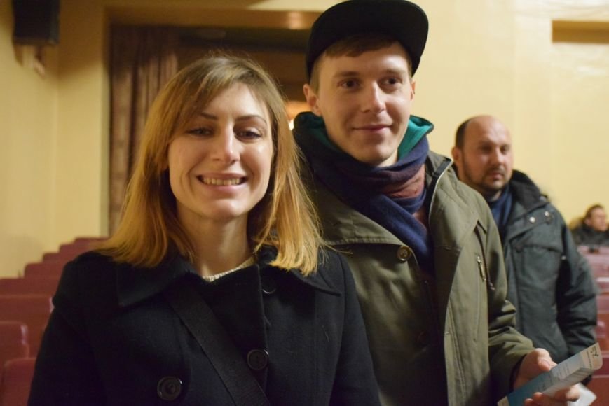 «Это реальные истории, где камера снимает то, что происходит здесь... «Это реальные истории, где камера снимает то, что происходит здесь и сейчас», - в Николаеве стартовал кинофестиваль Docudays UA (фото) - фото 4
